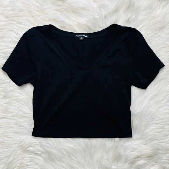 Fashion Nova Short Sleeve V Neck Crop Top Black Size Large - Picture 3 of 3